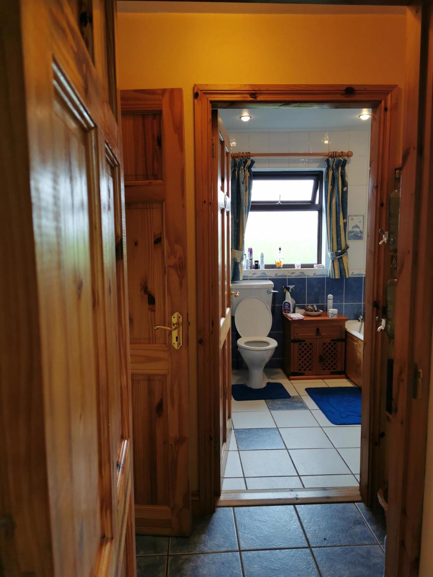Catherine'S Lair A Quiet Peaceful Homestay Westport Habitación foto